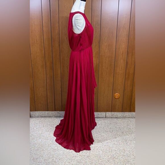 Badgley Mischka  Pleated Layered Gown size 10 - Picture 9 of 12